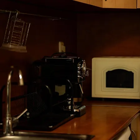 2 Deluxe Apartments, Center Free Parking, 4 Bdr Διαμέρισμα Σόφια