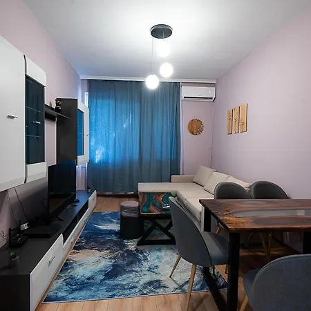 2 Deluxe Apartments, Center Free Parking, 4 Bdr 소피아