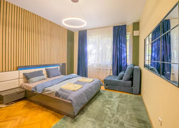 アパート 2 Deluxe Apartments, Center Free Parking, 4 Bdr